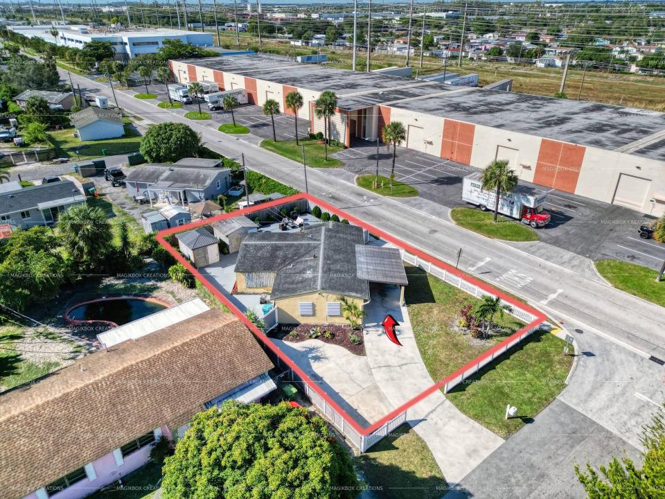 5713 Briarwood Street, Mangonia Park, 佛羅里達州 33407, 美國