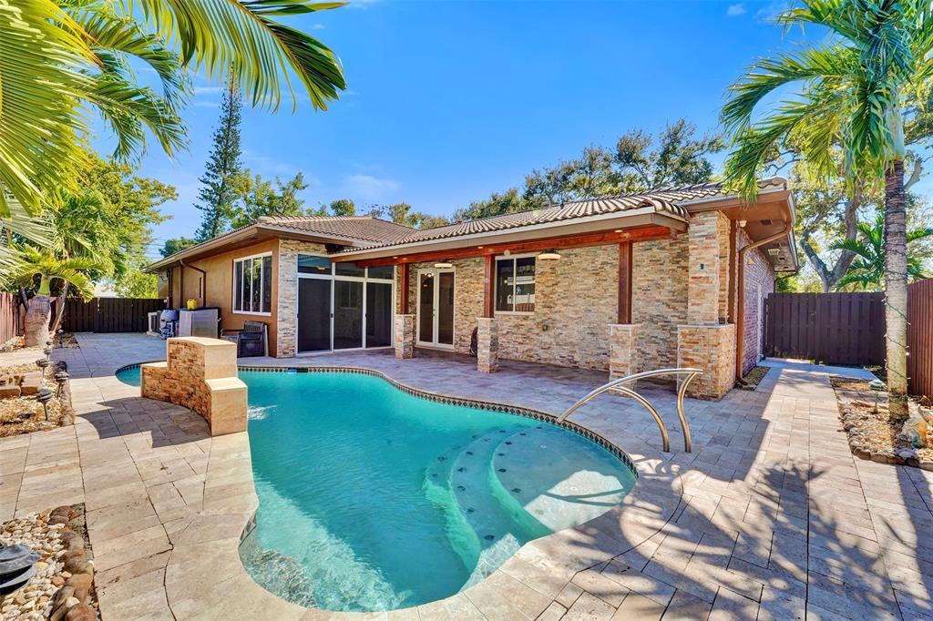 49 SE 6th St, Dania Beach, Florida 33004, HOA KỲ