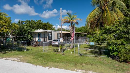561 Gordon Cir, Key Largo, Florida 33037