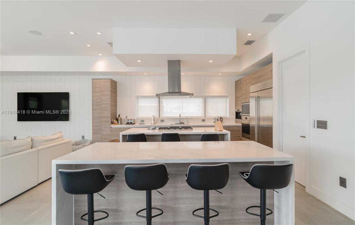 Weston, Florida 33326