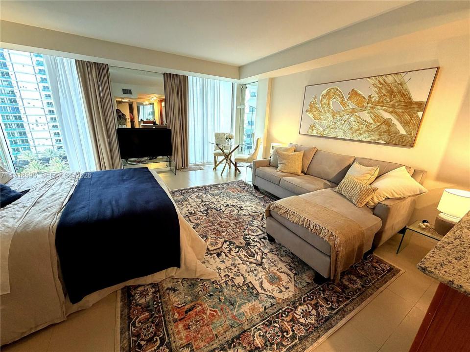 10275 Collins Avenue 1101, Bal Harbour, Floride 33154, États-Unis