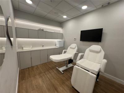 2820 NE 214th St 1004, Aventura, Flórida 33180, Estados Unidos