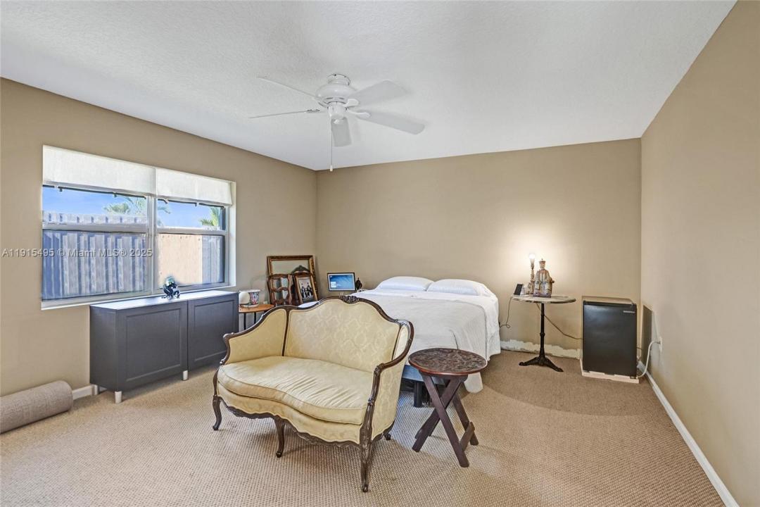 3350 Berkeley Blvd, Fort Lauderdale, Floryda 33312, USA