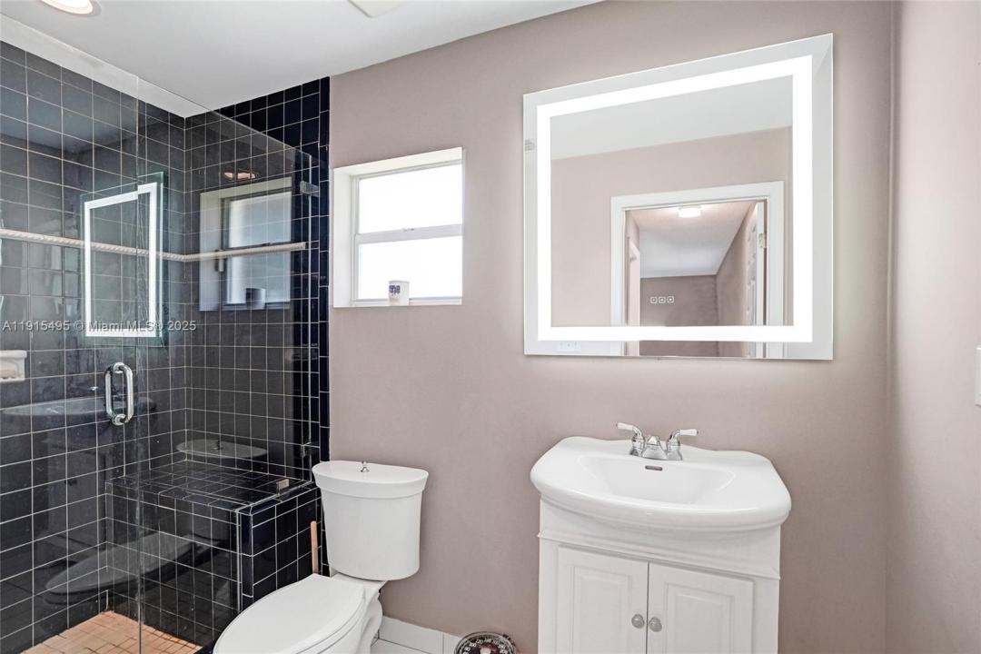 3350 Berkeley Blvd, Fort Lauderdale, Floryda 33312, USA