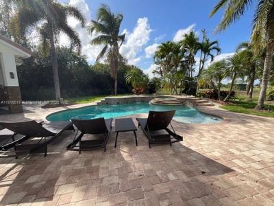 352 Kingfisher Dr, Jupiter, Флорида 33458, Соединенные Штаты