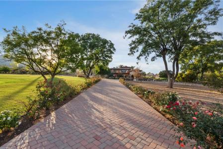 Lester, Corona, Califórnia 92881, Estados Unidos