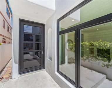 4th, Manhattan Beach, California 90266, Estados Unidos