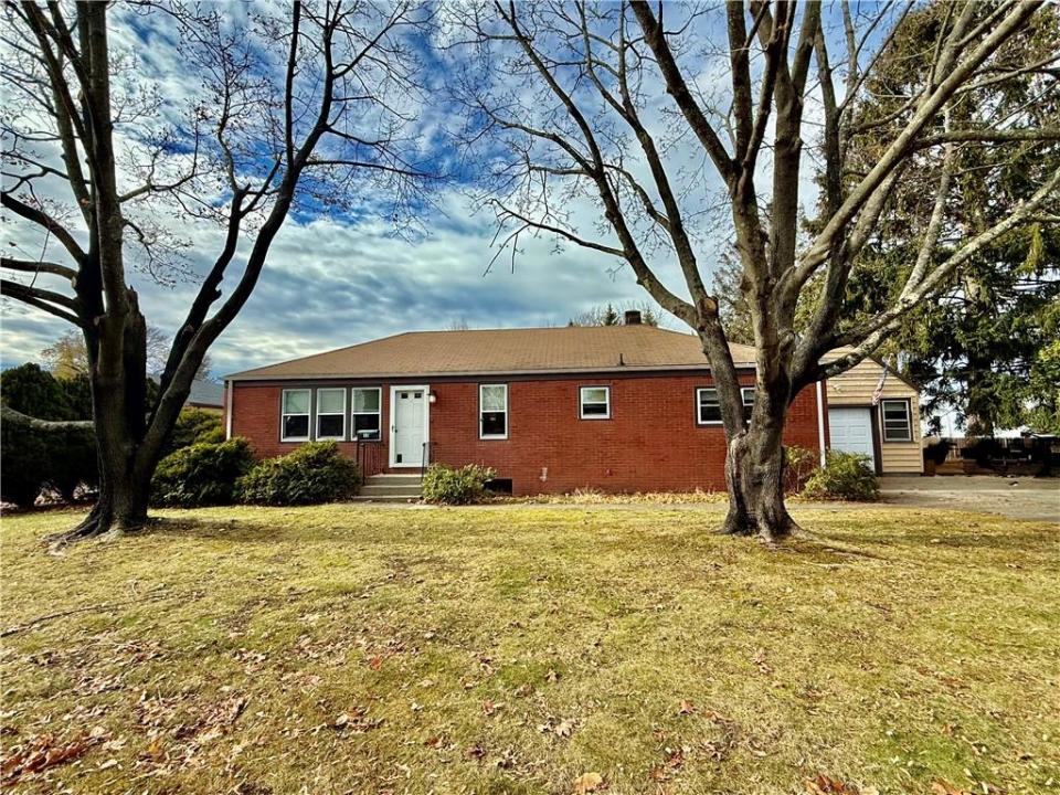 85 Hilton Avenue, East Providence, Rhode Island 02915, États-Unis