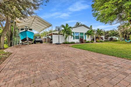 2931 SW 108th Way, Davie, Florida 33328
