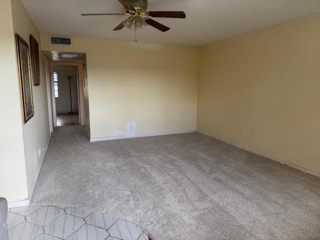 251 Preston F 251, Boca Raton, Floride 33434, États-Unis