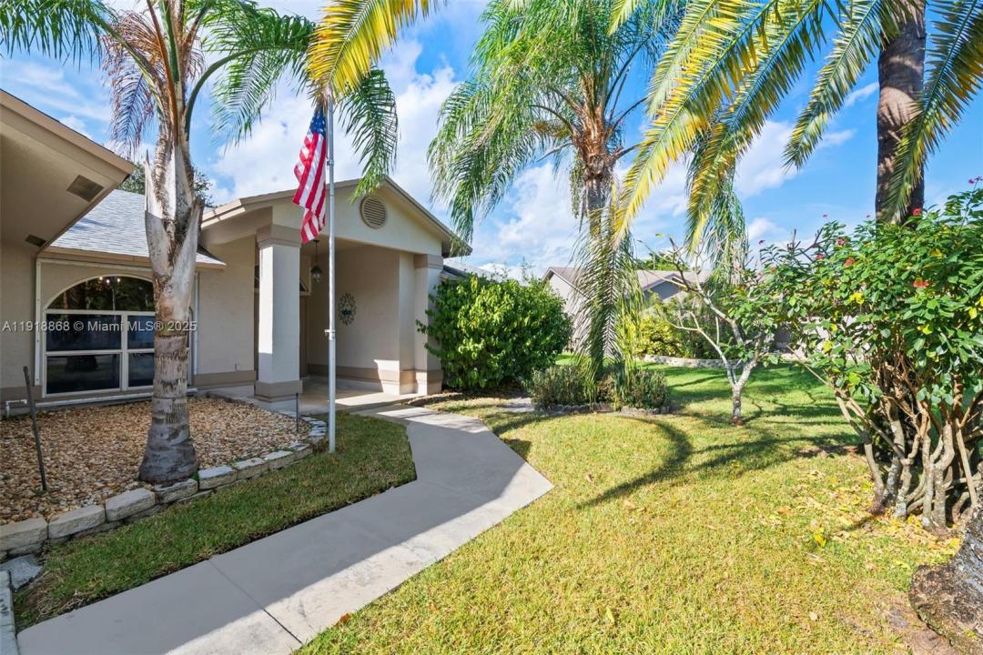 4201 SW 78th Dr, Davie, Florida 33328