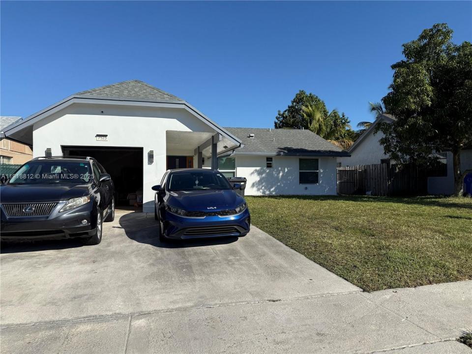 7523 SW 7th Pl, North Lauderdale, Florida 33068, Amerika Birleşik Devletleri