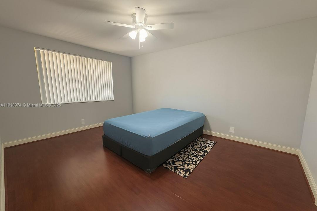 8801 Wiles Rd 307, Coral Springs, Florida 33067