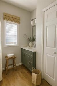 17 Metcalf Avenue #1, North Providence, Rhode Island 02911, États-Unis