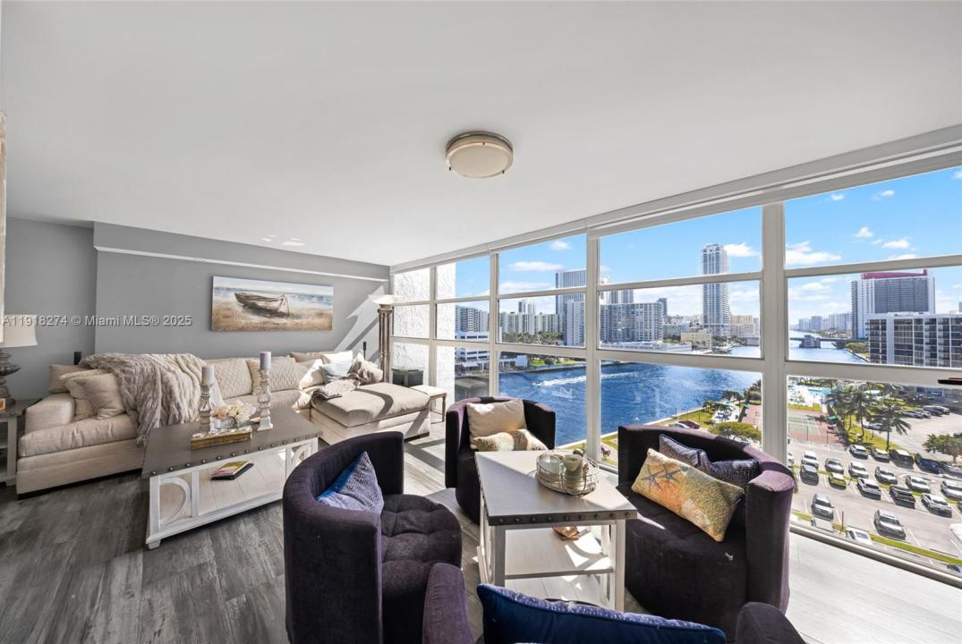 400 Leslie Dr 1014, Hallandale Beach, Florida 33009