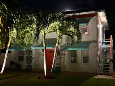 126 N Palmway 1-3, Lake Worth Beach, 佛罗里达州 33460, 美国