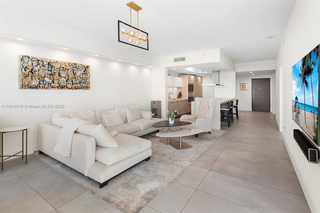 17111 Biscayne Blvd 606, North Miami Beach, Florida 33160, Estados Unidos