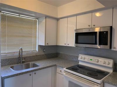 Miami, Florida 33161, USA