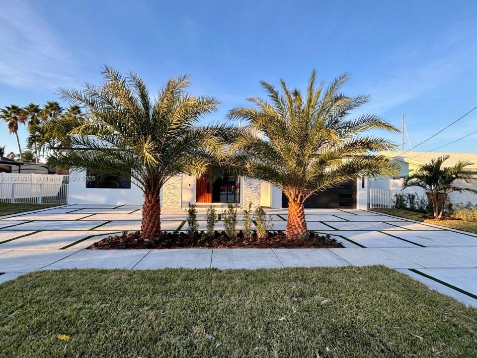 1409 SE 14th Ct, Deerfield Beach, Florida 33441