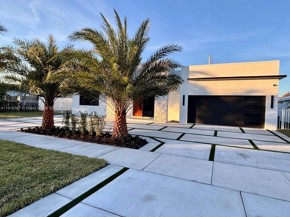 1409 SE 14th Ct, Deerfield Beach, Florida 33441