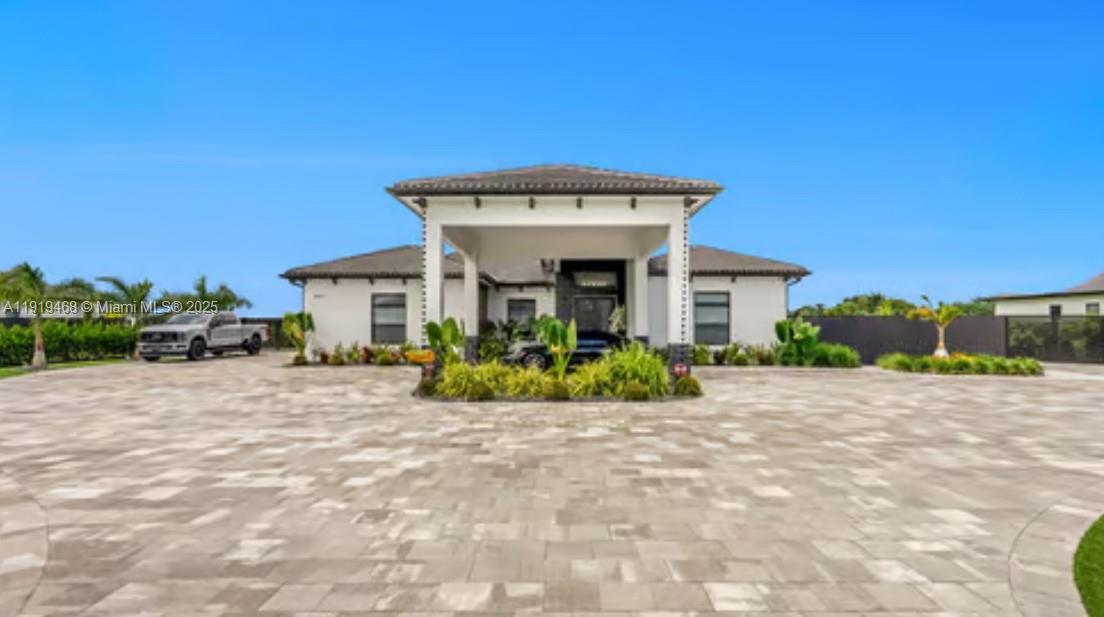 18261 SW 224th St, Miami, Florida 33170