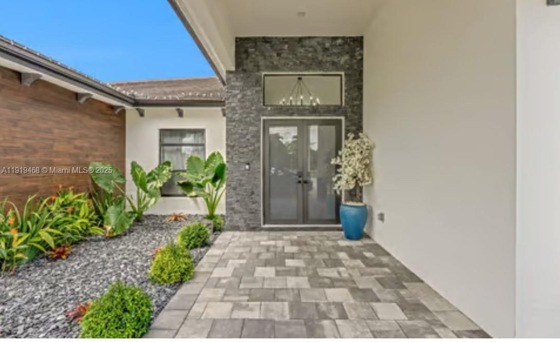 18261 SW 224th St, Miami, Florida 33170