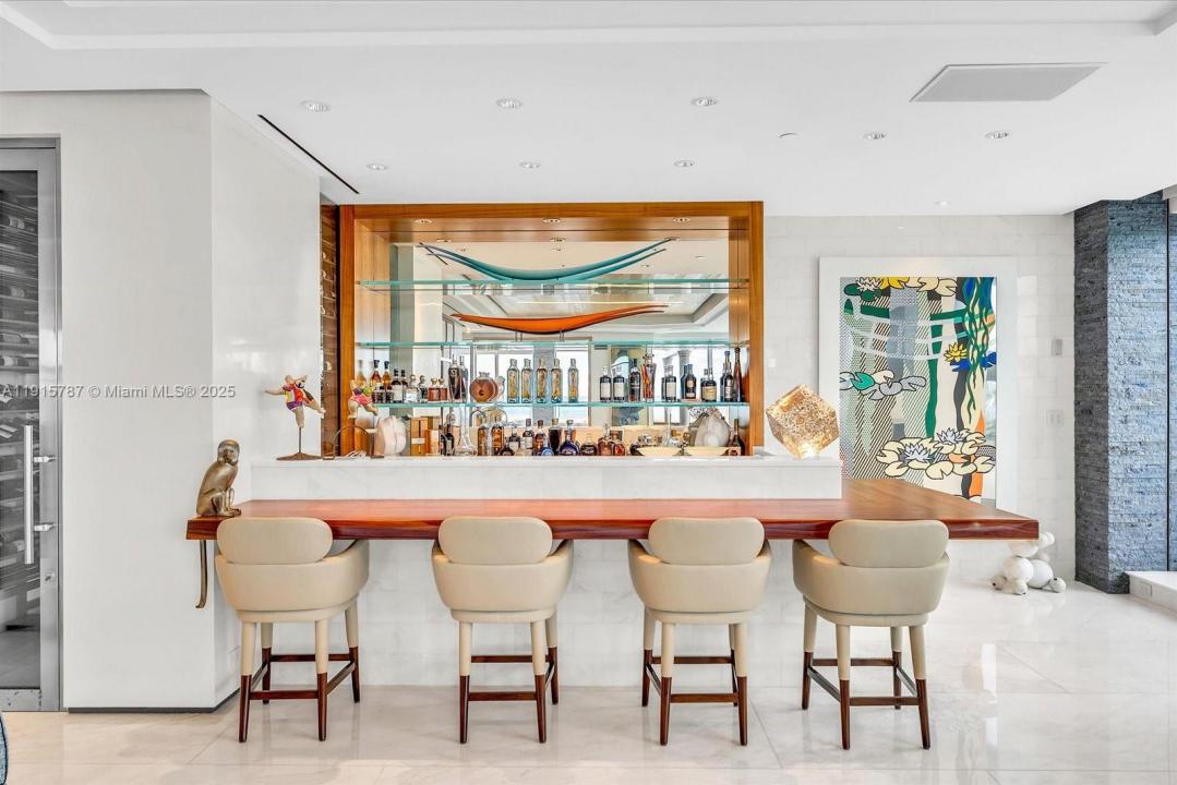 430 Grand Bay Dr PH-1AN, Key Biscayne, Florida 33149