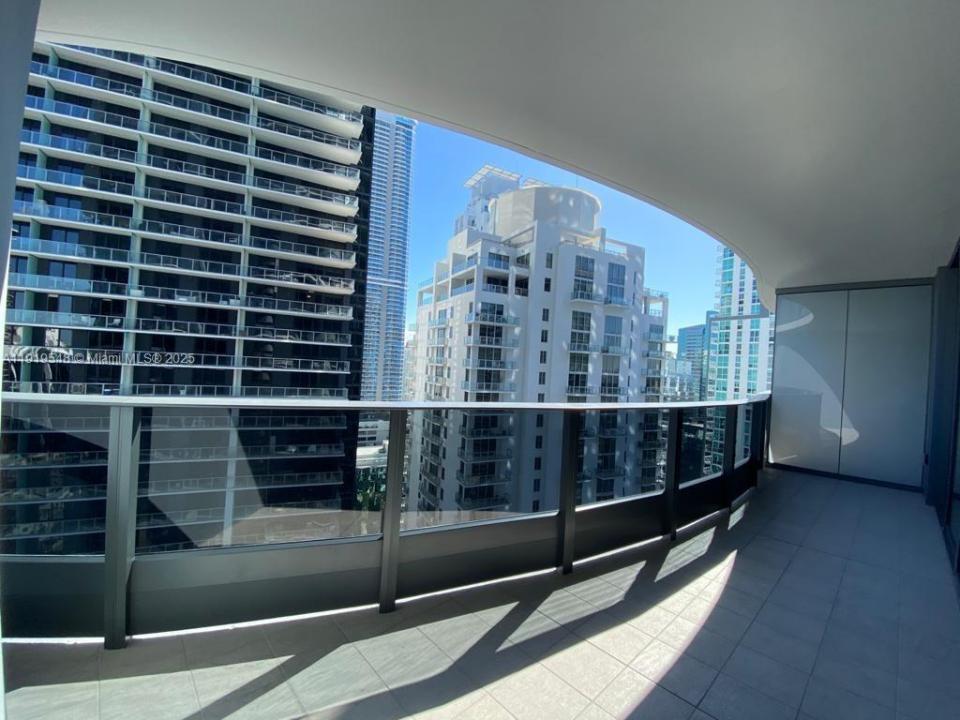 1000 Brickell Plz 3207, Miami, فلوريدا 33131, الولايات المتحدة