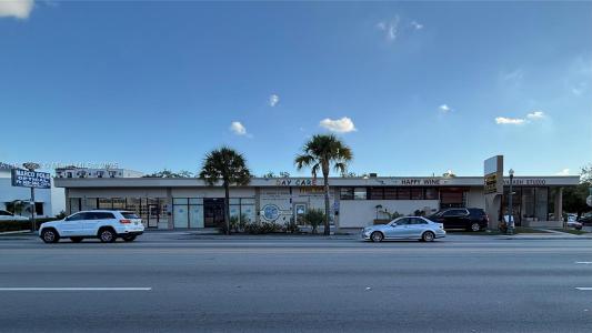 5798 SW 8th St, West Miami, Florida 33144, USA