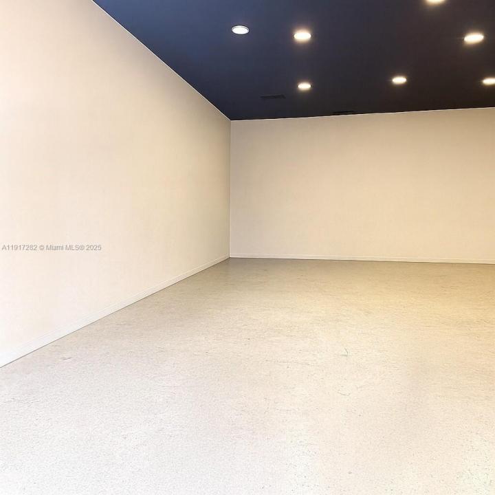 5798 SW 8th St, West Miami, Florida 33144