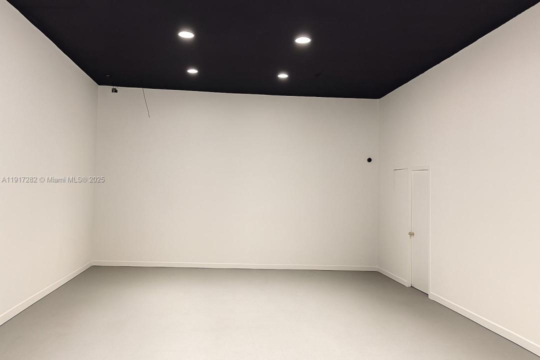 5798 SW 8th St, West Miami, Florida 33144