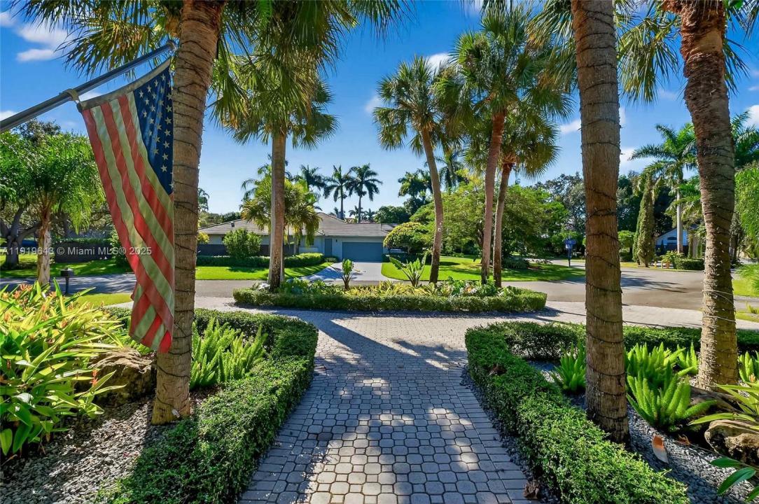 6731 SW 138th St 0, Palmetto Bay, Флорида 33158, Соединенные Штаты