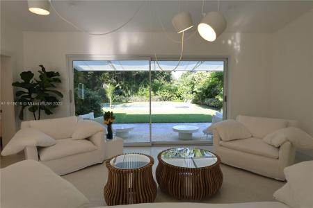 12020 NE 5th Ave, Biscayne Park, Floryda 33161, USA