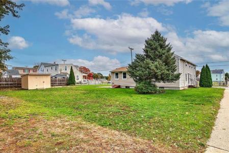 311 High Street, Cumberland, Rhode Island 02864, USA