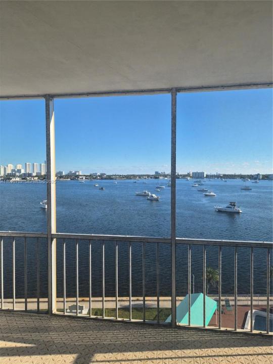 2910 Point East Dr M610, Aventura, فلوريدا 33160, الولايات المتحدة