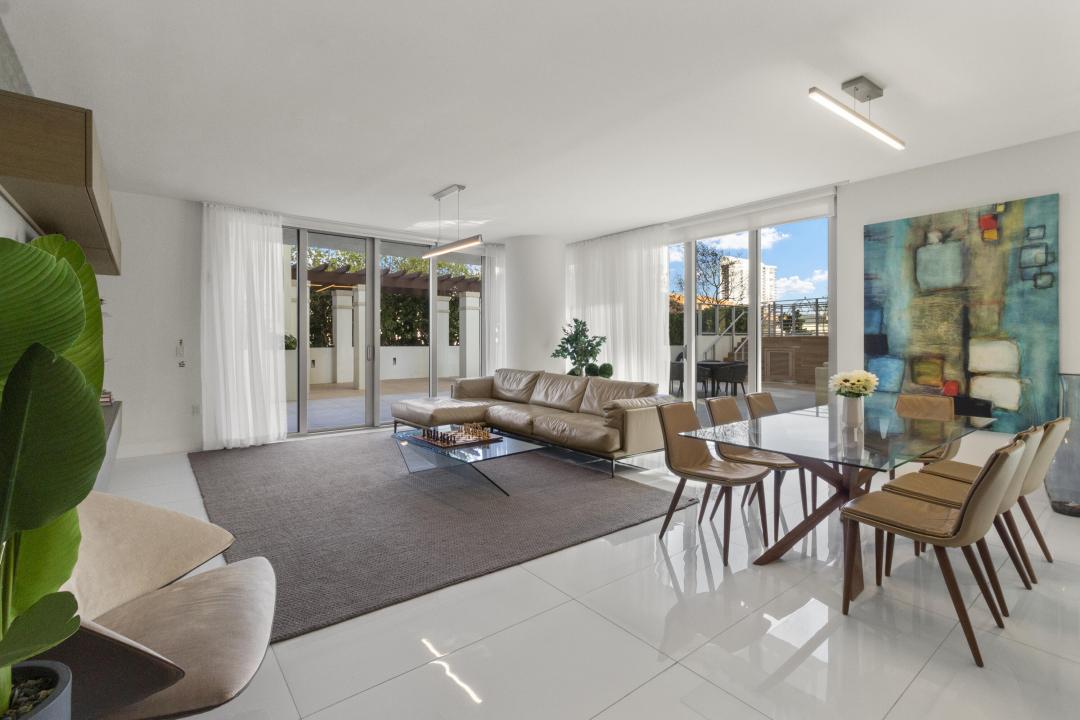 300 Sunny Isles Boulevard 4-501, Sunny Isles Beach, Florida 33160, USA