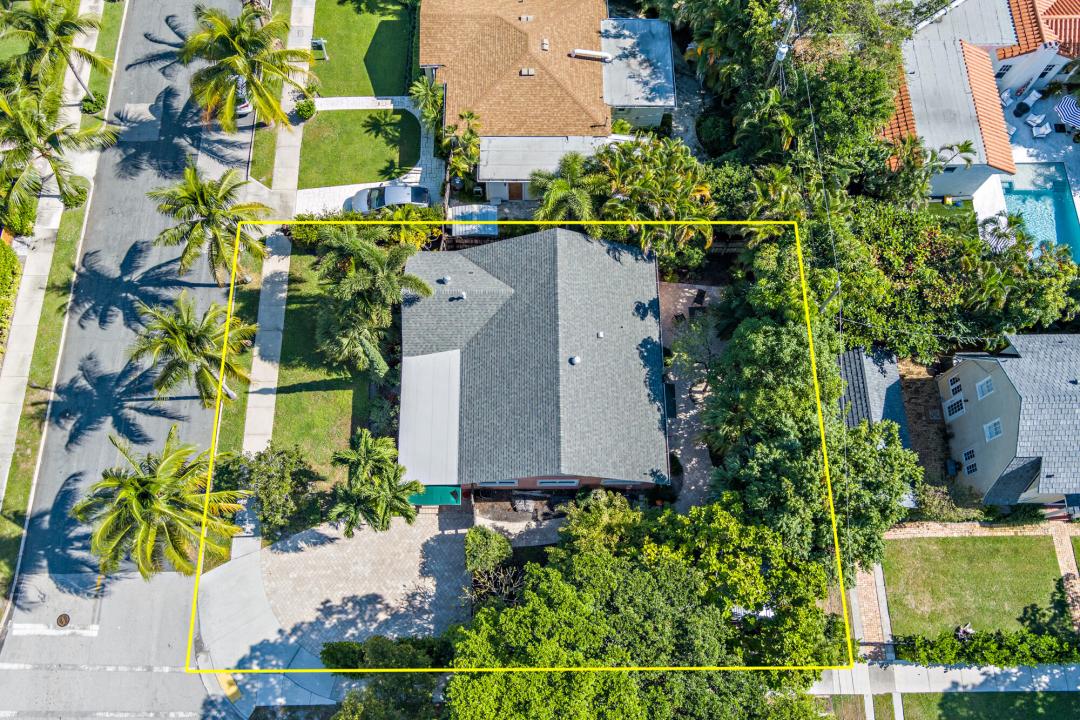 236 Avila Road, West Palm Beach, Florida 33405