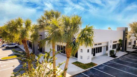 5367-69 N NOB HILL RD 5367-5369, Sunrise, Florida 33351, Estados Unidos