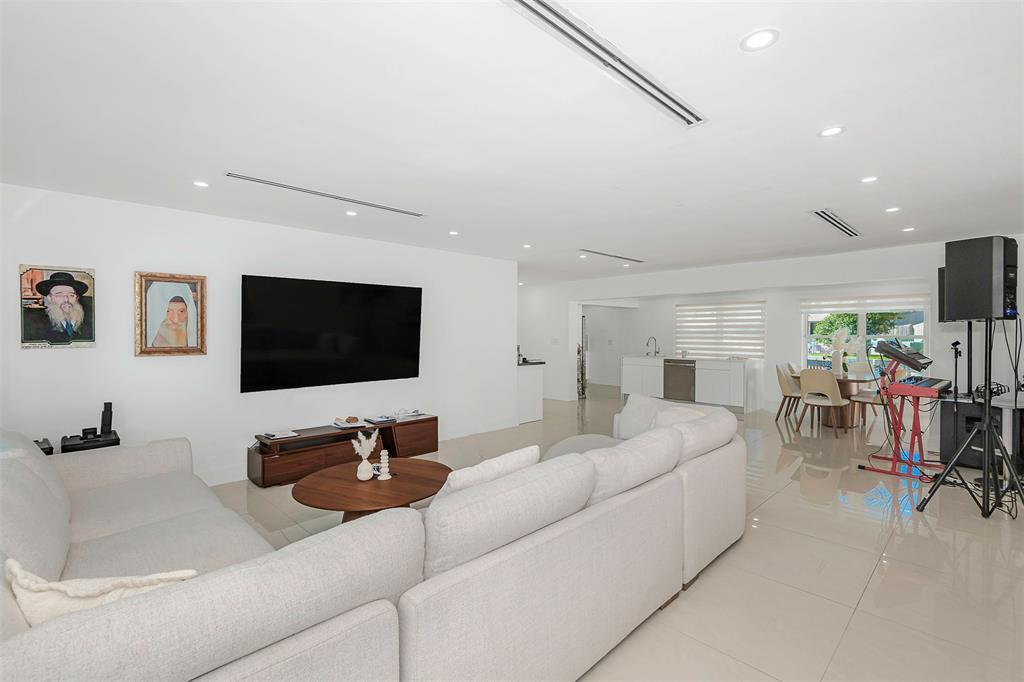 825 Argonaut Isle, Dania Beach, Florida 33004, HOA KỲ