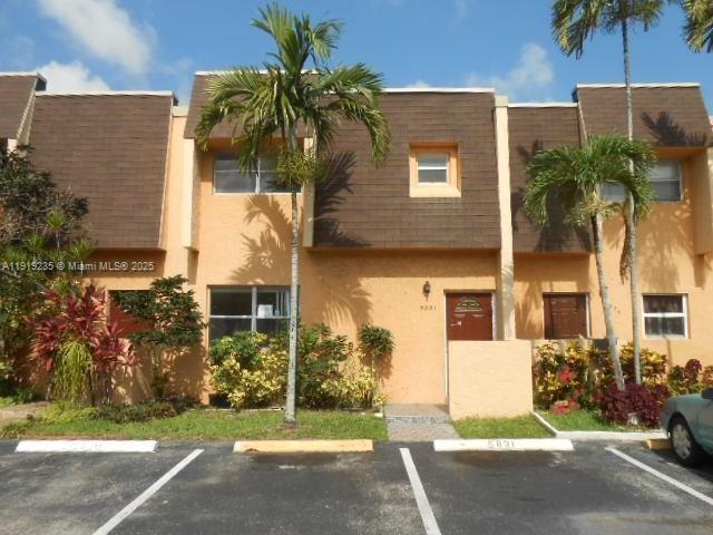 5831 Blueberry Ct 80, Lauderhill, Florida 33313, Stati Uniti