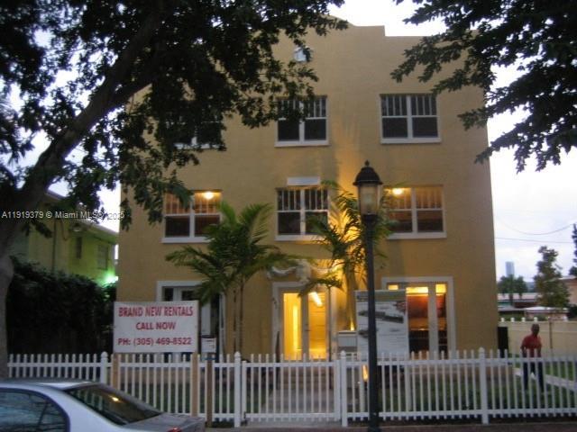 843 SW 13th AV 301, Miami, Florida 33135, Amerika Birleşik Devletleri