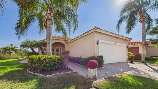 338 NW Treeline Trce, Port St. Lucie, Florida 34986, USA