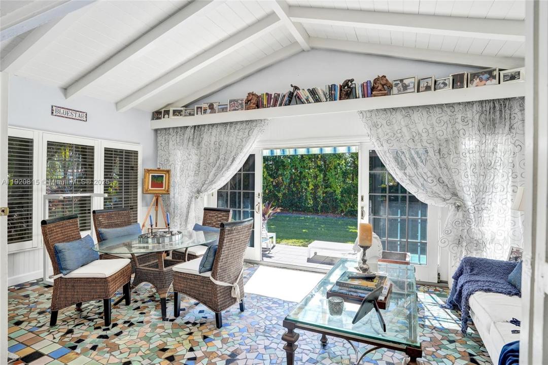 940 Hollywood Blvd, Hollywood, Florida 33019