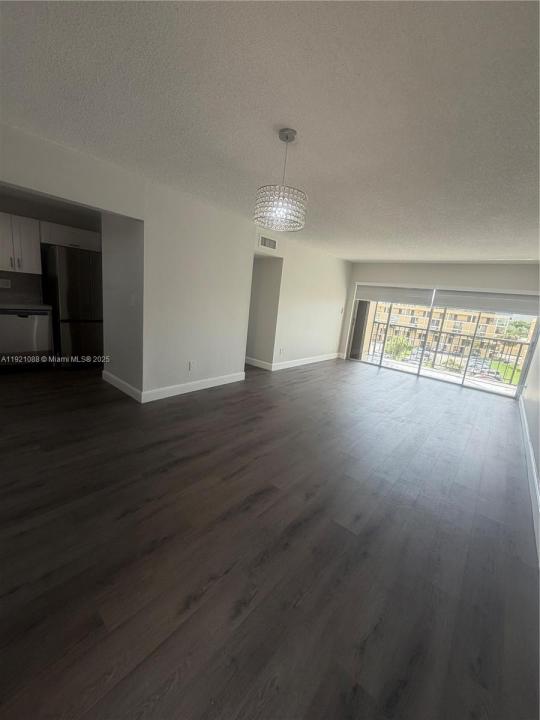 9150 Fontainebleau Blvd 509, Miami, 佛羅里達州 33172, 美國