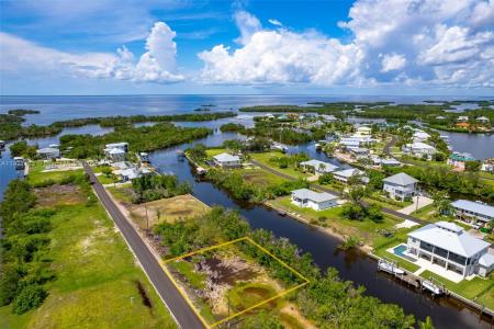 24220 Blackbeard, Punta Gorda, Florida 33955, Estados Unidos