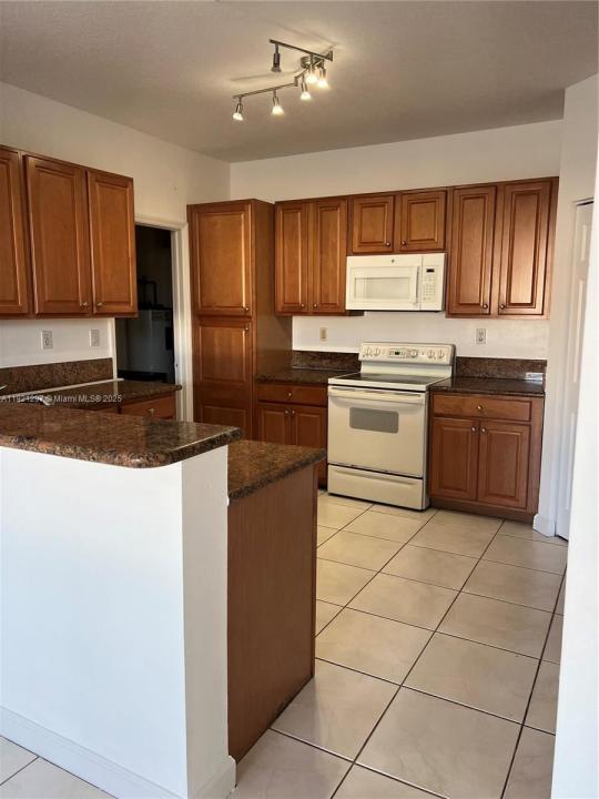 11541 NW 68th Ter 11541, Doral, 佛羅里達州 33178, 美國