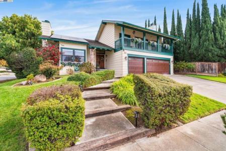 Altura St, Fremont, Califórnia 94536, Estados Unidos