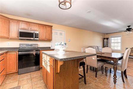 10 Josephine Drive 2D, Charlestown, Rhode Island 02813, USA