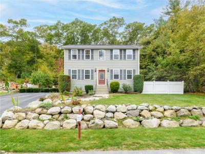 19 Sage Court, Johnston, RI 02919, USA