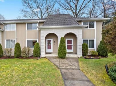 105 Woodside Drive 105, North Providence, Rhode Island 02904, États-Unis